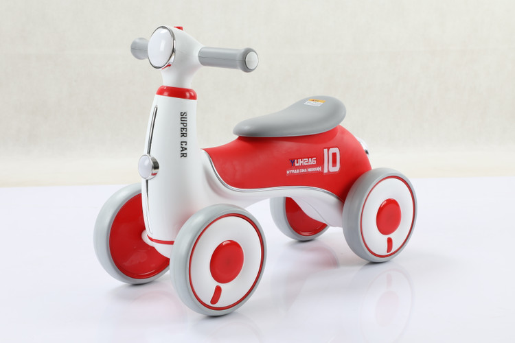 چهارچرخه کودک موزیکال