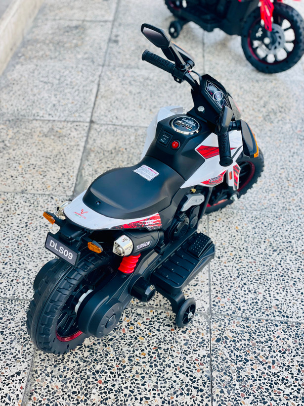 موتور شارژی فلامینگو مدل DLS09 مناسب خردسال
